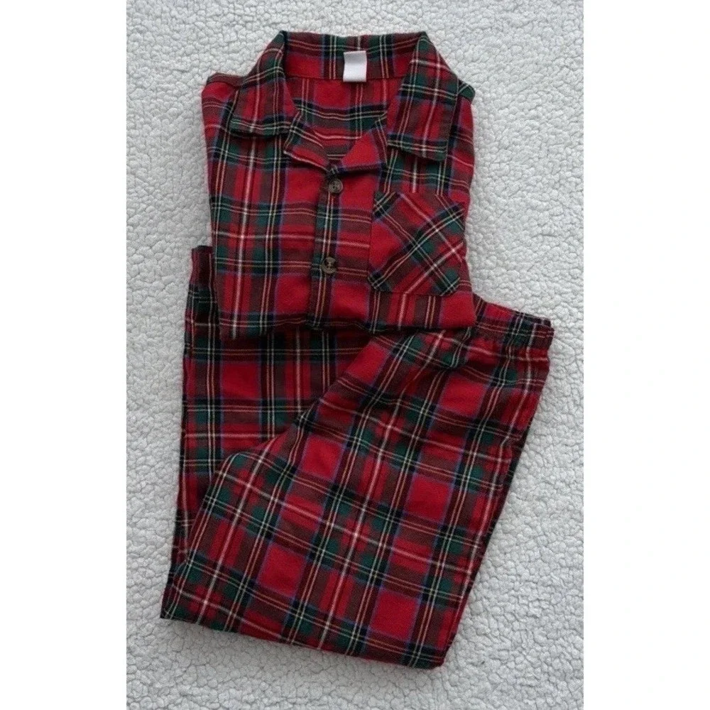 Old Navy Kids Pajama Set Red & Green Plaid Tartan Unisex Boys Girls Size 5T